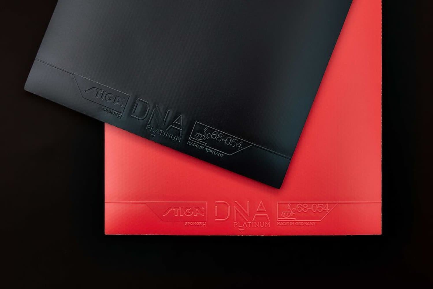 STIGA DNA Future M Table tennis rubber Platinum H