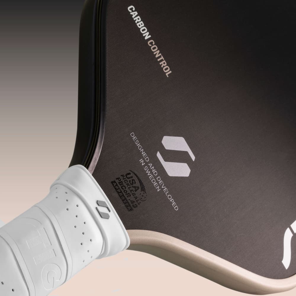 5396_e4e2a9d346-stiga-pickleball-paddle-amp-cc-16-hybrid-detail-carbon-control-full